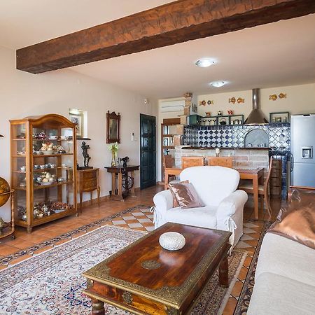 Villa Em تروغير المظهر الخارجي الصورة