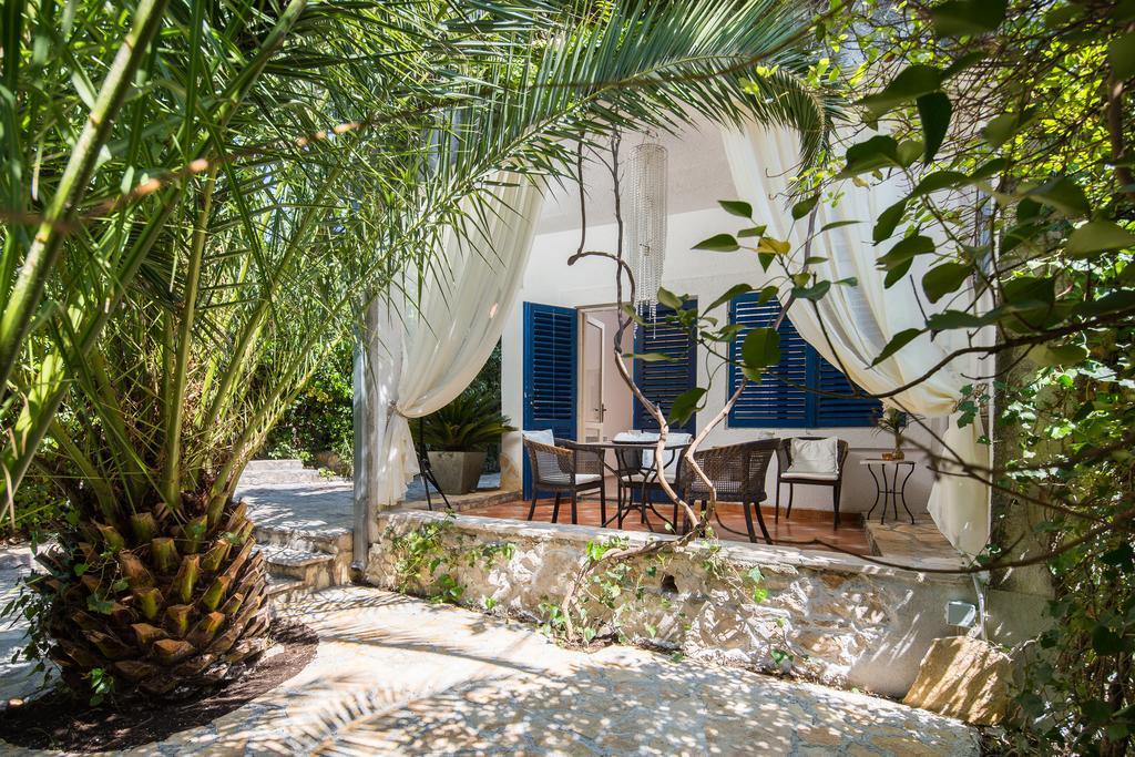 Villa Em تروغير المظهر الخارجي الصورة