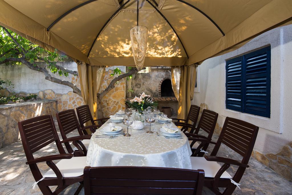 Villa Em تروغير المظهر الخارجي الصورة