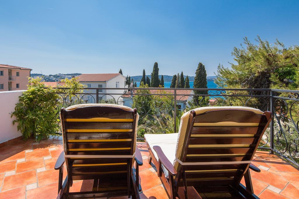 Villa Em تروغير المظهر الخارجي الصورة